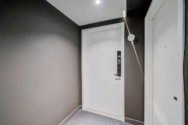 3883 Quartz RD #2709, Mississauga, ON L5B 0M4