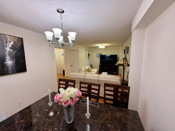 6879 Bansbridge CRES, Mississauga, ON L5N 6T2