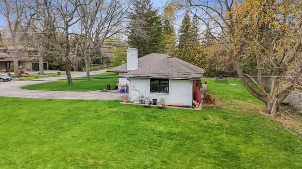 167 Blue Water PL, Burlington, ON L7L 2J3