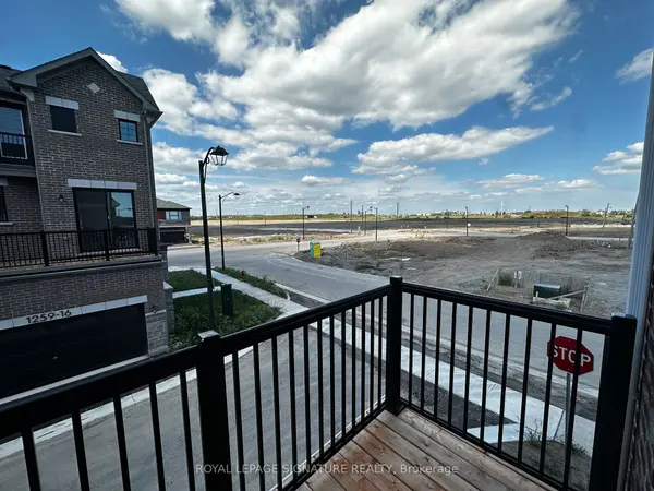 1259 Lily CRES #15, Milton, ON L9E 2C1