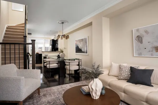 825-A Oxford ST, Toronto W06, ON M8Z 0B3