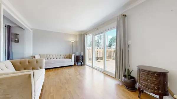 99 Huntingwood CRES, Brampton, ON L6S 1S5