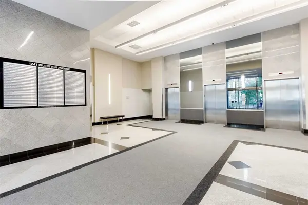 1243 Islington AVE #802, Toronto W08, ON M8X 1Y9