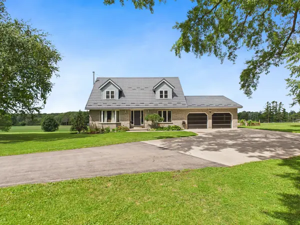 953 Greenock-Brant Line, Brockton, ON N0G 1J0