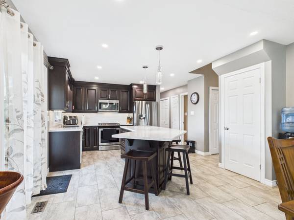 953 Greenock-Brant Line, Brockton, ON N0G 1J0