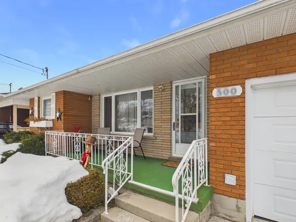 500 6th ST, Hanover, ON N4N 1E5