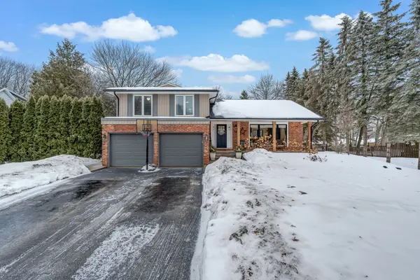 16 Bannisdale WAY, Hamilton, ON L0R 1H2
