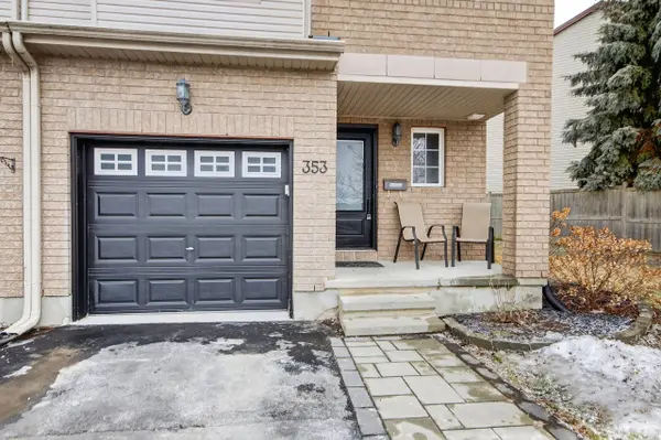 353 Brigitta ST, Kanata, ON K2S 0H9