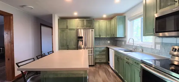 15 East Hungerford RD, Tweed, ON K0K 3J0