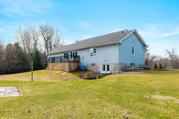 1561 Blue Church RD, Augusta, ON K0E 1T0