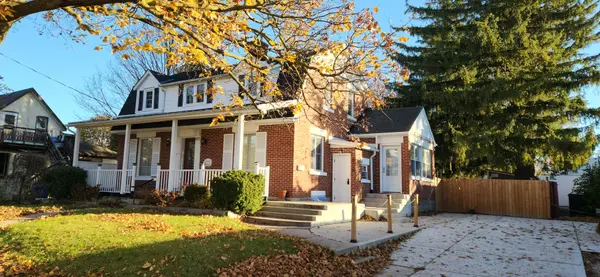 477 12th AVE, Hanover, ON N4N 2V1