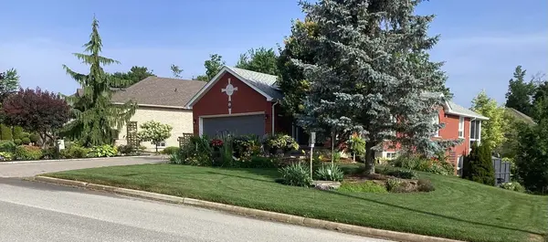 285 Woodward AVE, Selwyn, ON K9L 1K2