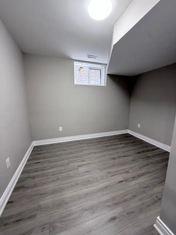 57 Keating ST, Guelph, ON N1E 0S1