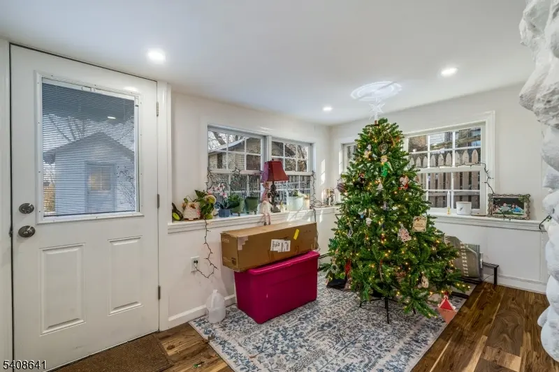 20 Alpine Rd, Montville Twp., NJ 07082