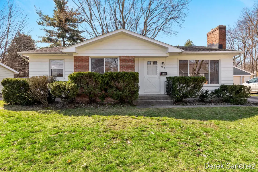 1702 Stilesgate ST SE, City Of Grand Rapids, MI 49508