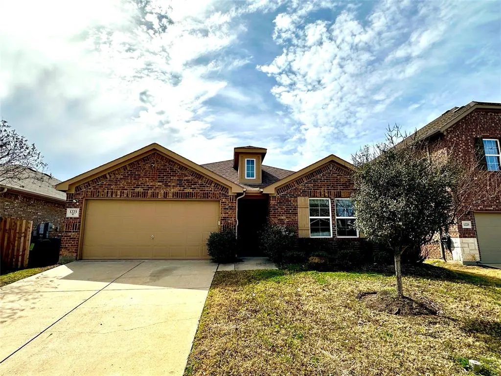 1223 Mount Olive Lane, Forney, TX 75126