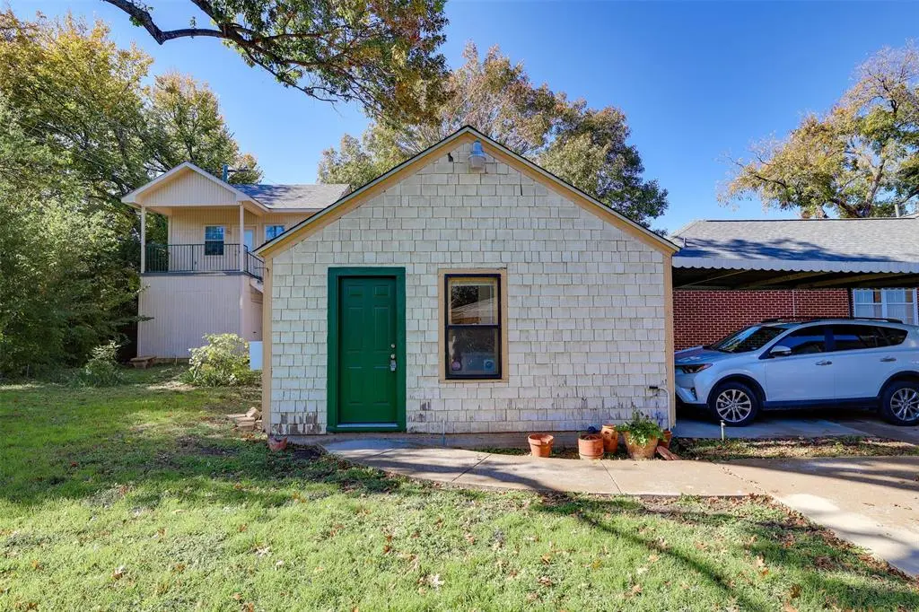 3531 Bellaire Drive S, Fort Worth, TX 76109