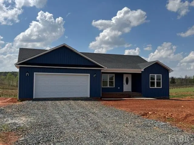 1871 Horseshoe RD, Appomattox, VA 24522