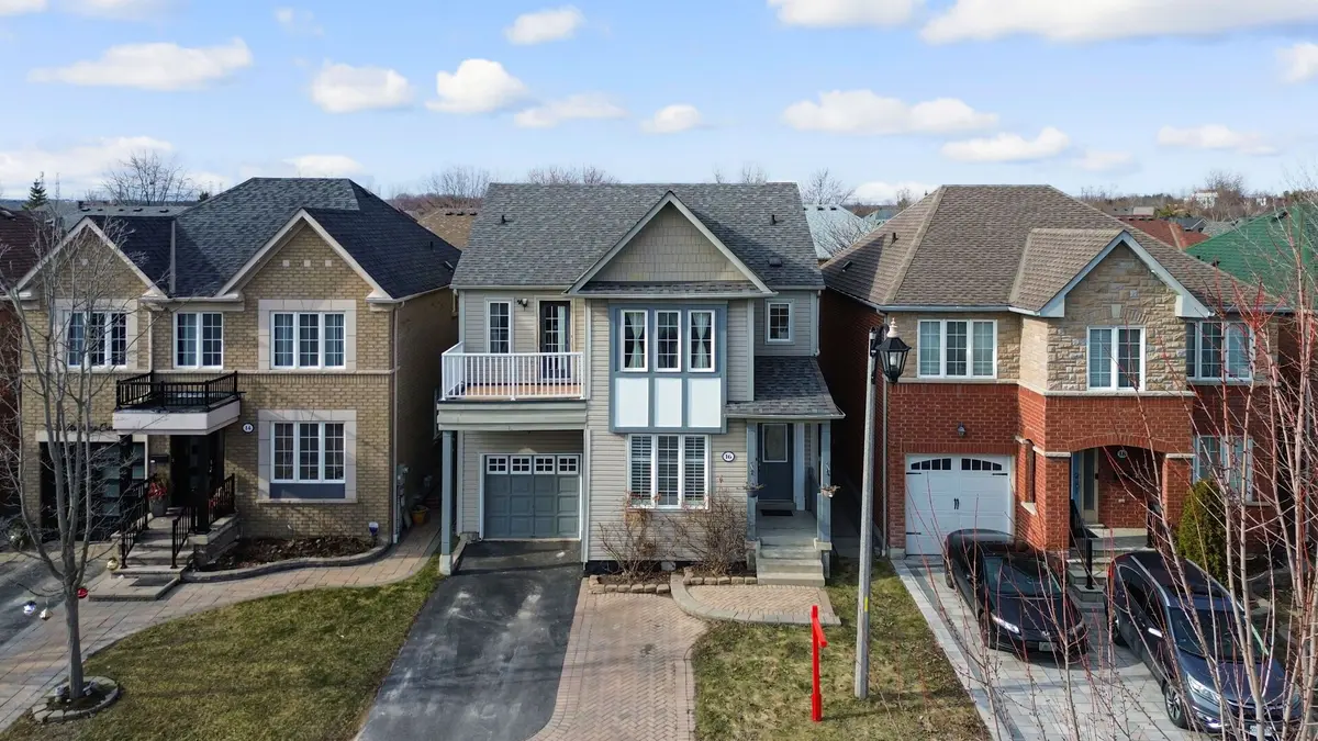 16 Armitage CRES, Ajax, ON L1T 4G6