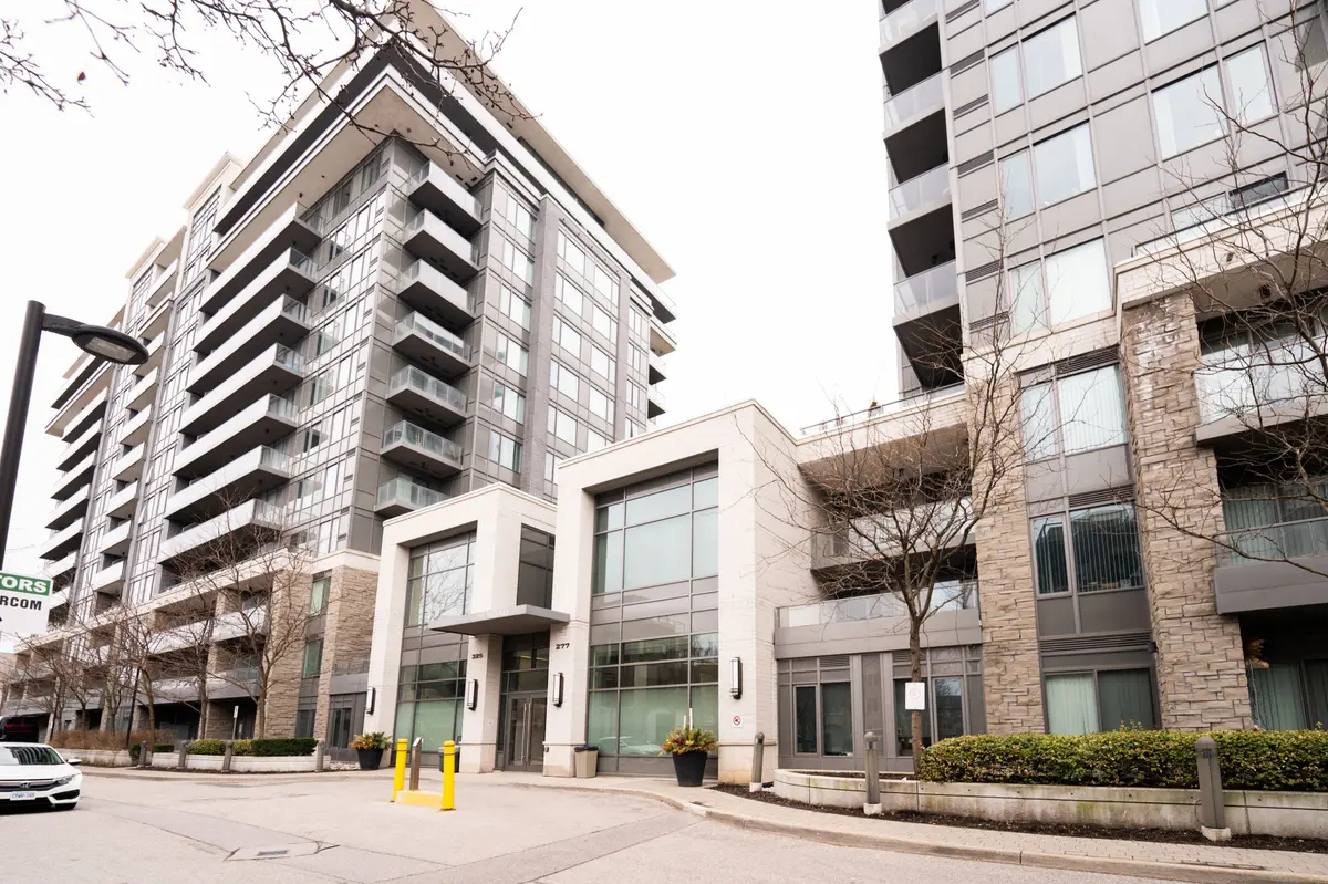 325 South Park RD #520, Markham, ON L3T 0B8