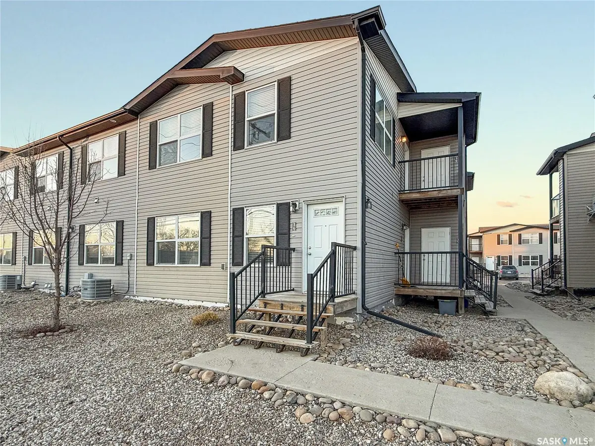 1275 South Railway STREET E #36, Swift Current, SK S9H 5P3