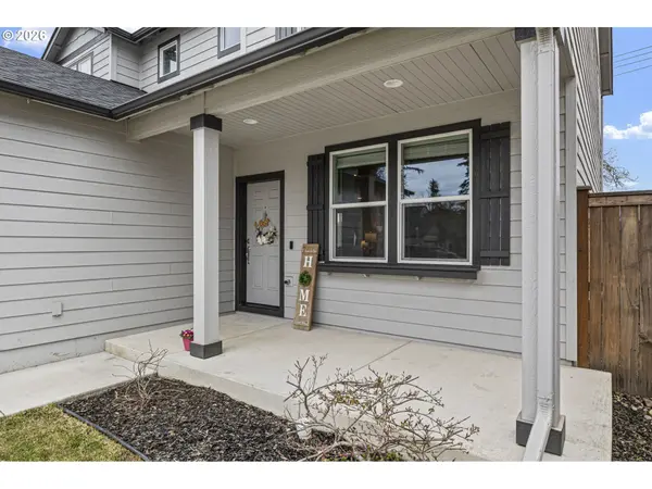 5290 SQUIRREL ST, Springfield, OR 97478