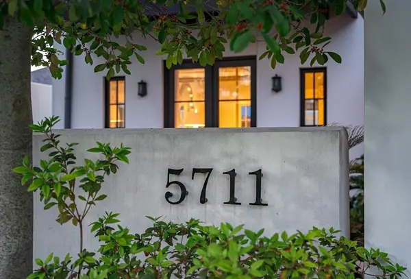 5711 Bryn Mawr Drive, Dallas, TX 75209