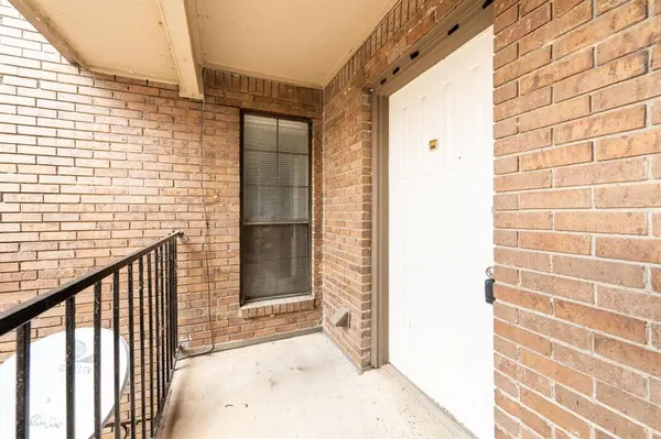 4552 Chaha Road, Garland, TX 75043