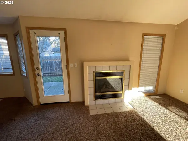 2456 CONNEMARA CT SE, Salem, OR 97317