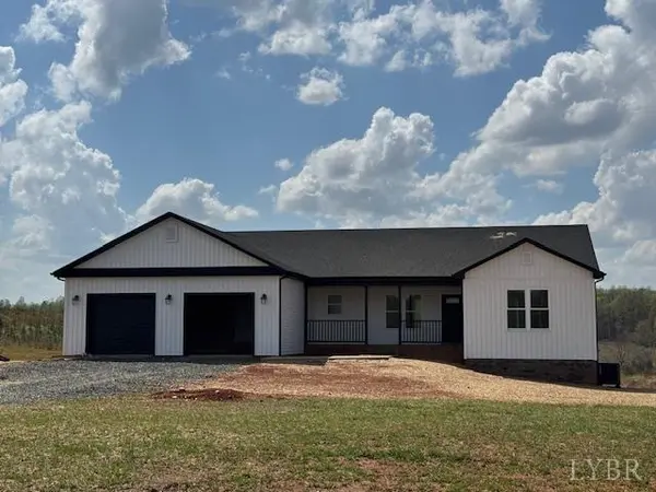 1839 Horseshoe RD, Appomattox, VA 24522