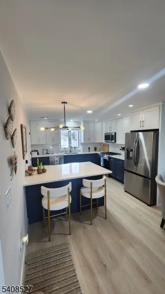 731 Lake Ave #2, Lyndhurst Twp., NJ 07071