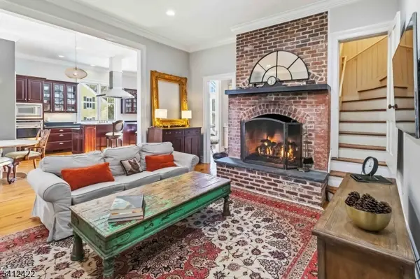 21 Franklin Pl, Morristown Town, NJ 07960