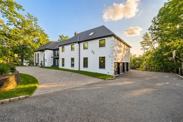 84 Shrewsbury Dr, Livingston Twp., NJ 07039