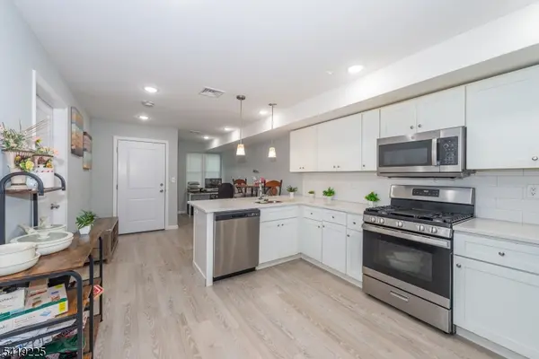 59 Mercer St, Paterson City, NJ 07524