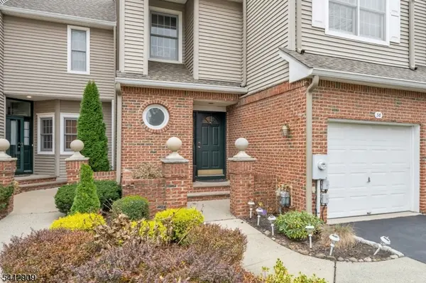 30 Clements Ct, Roseland Boro, NJ 07068