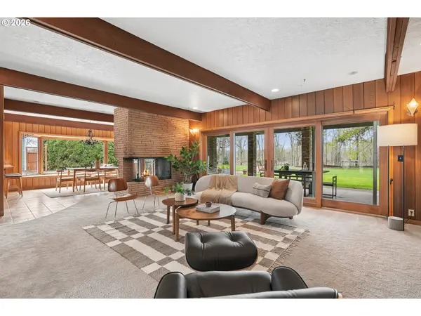 4381 SHORELINE DR, Keizer, OR 97303