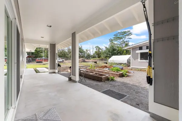 15-1818 31ST AVE, Keaau, HI 96749