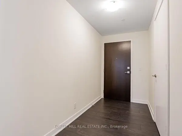 2221 Yonge ST #5702, Toronto C10, ON M4S 2B4