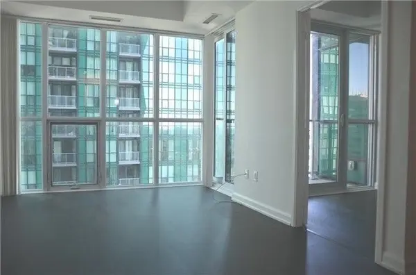 11 Bogert AVE #2601, Toronto C07, ON M2N 0H4