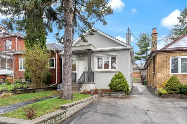 414 Northcliffe BLVD #MAIN, Toronto C03, ON M6E 3L2