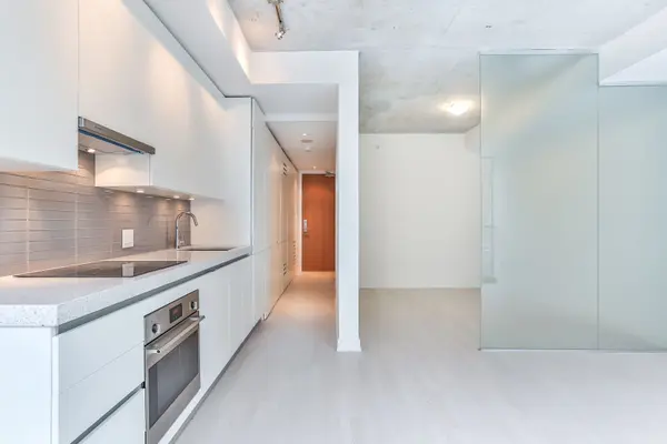 629 King ST W #215, Toronto C01, ON M5V 0G9