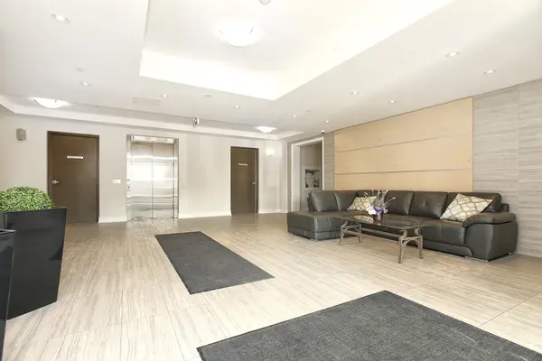 84-#302 Aspen Springs DR #302, Clarington, ON L1C 0A1