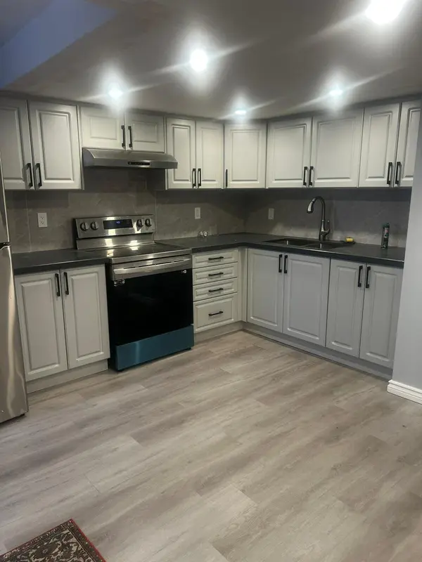 1870 ESTERBROOK DR, Oshawa, ON L1K 0G9