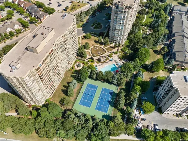 1880 Valley Farm RD #931, Pickering, ON L1V 6B3