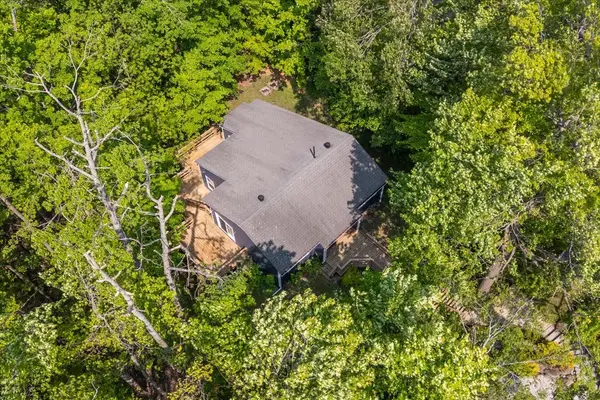 32 Oneida AVE, Oro-medonte, ON L0K 1E0