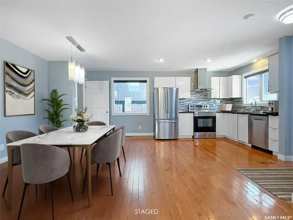 210 Clinton PLACE, Swift Current, SK S9H 4K2