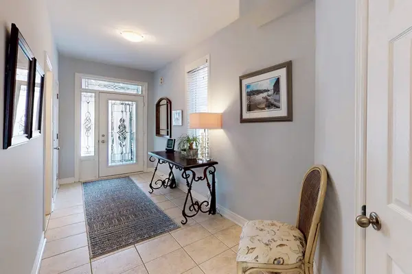 4176 Saunders CRES, Burlington, ON L7M 0B3