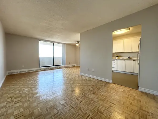 62 Park AVE #809, Halton Hills, ON L7G 4Z1