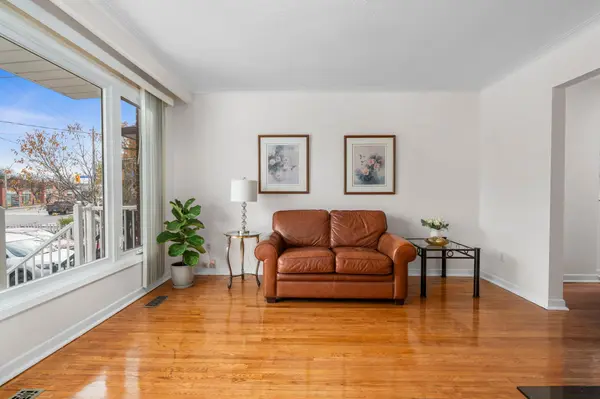 328 Weston RD, Toronto W02, ON M6N 3P6