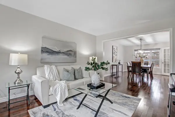 33 Repton AVE, London North, ON N5X 3G3